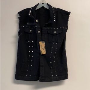 NWT Men’s Denim Vest